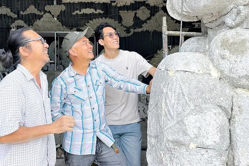 Khi nghệ thuật điêu khắc hòa điệu với đời sống