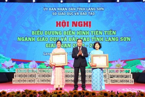 Biểu dương điển hình tiên tiến ngành giáo dục giai đoạn 2020 – 2025