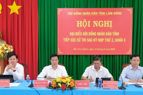 Phó Bí thư Tỉnh ủy Lưu Văn Trung tiếp xúc cử tri phường Bắc Gia Nghĩa