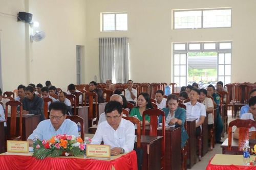 Cử tri gửi gắm nhiều tâm tư, nguyện vọng đến Tổ Đại biểu HĐND tỉnh Lâm Đồng