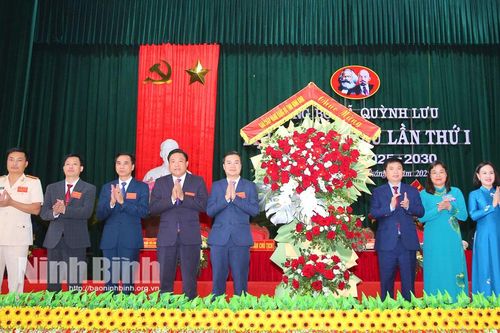 Đồng chí Bí thư Tỉnh ủy Trương Quốc Huy dự và chỉ đạo Đại hội Đảng bộ xã Quỳnh Lưu, nhiệm kỳ 2025-2030