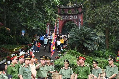 Viết tiếp những trang sử vẻ vang trong kỷ nguyên vươn mình của dân tộc