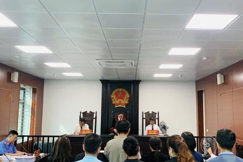 Rút khống tiền dạy nghề, 10 bị cáo lĩnh tổng hình phạt 222 tháng tù