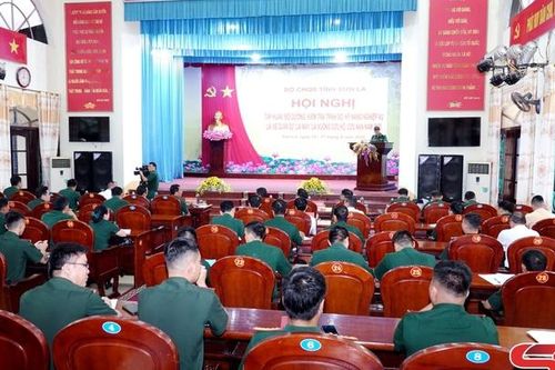 Tập huấn, bồi dưỡng, kiểm tra trình độ kỹ năng nghiệp vụ đối với đội ngũ lái xe quân sự, lái máy, lái xuồng cứu hộ cứu nạn