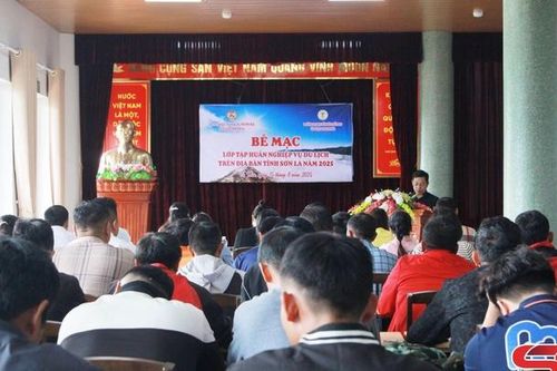 Tập huấn nghiệp vụ du lịch cho các hộ, cơ sở kinh doanh du lịch