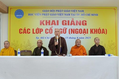 Học viện Phật giáo VN tại TP.HCM khai giảng Lớp Cổ ngữ Pāli và Hán cổ