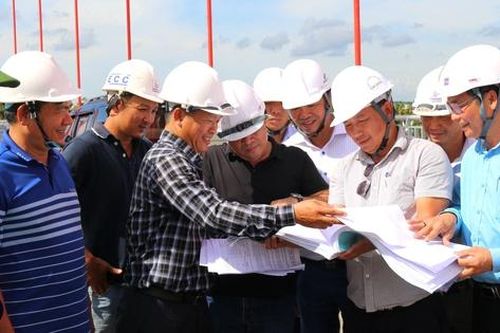 Quảng Ngãi: Khẩn trương nghiệm thu, bàn giao để thông xe cầu Trà Khúc 3