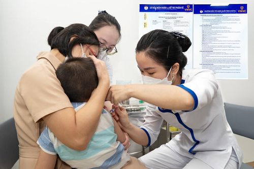 VNVC ra mắt vắc xin não mô cầu cho trẻ từ 6 tuần tuổi