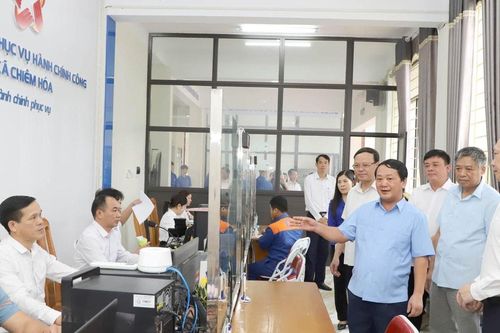 Kỷ niệm 80 năm Quốc dân Đại hội Tân trào 16/8/1945 - 16/8/2025Lấy sự hài lòng của người dân làm thước đo