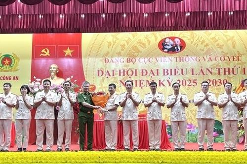 Đổi mới tư duy, tự chủ về công nghệ để lực lượng viễn thông và cơ yếu CAND tiến lên hiện đại