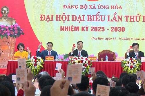 Xã Ứng Hòa liên kết nông sản với du lịch