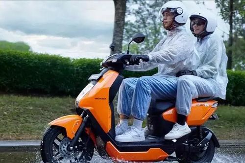 Pin xe điện Honda ICON e: có giá gần 10 triệu đồng