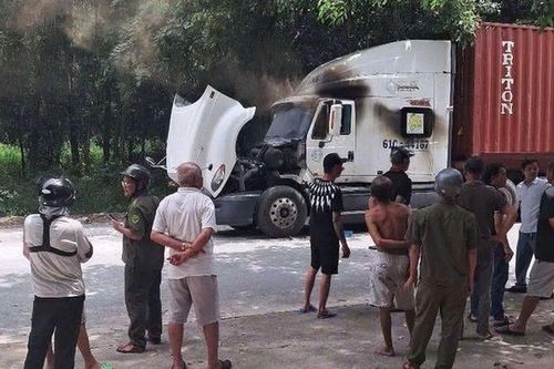 Vụ người đàn ông truy sát đôi nam nữ rồi cố thủ trong cabin xe container, tự thiêu: Có thêm tình tiết mới đáng buồn, hé lộ nguồn cơn
