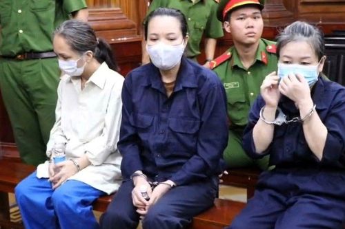 Vụ bạo hành trẻ em tại mái ấm Hoa Hồng: Hoãn xét xử Giáp Thị Sông Hương cùng ba bảo mẫu