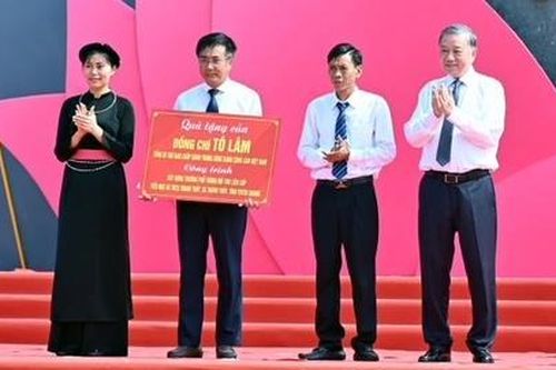 Mỗi người dân là một chiến sĩ trên mặt trận bảo vệ an ninh Tổ quốc