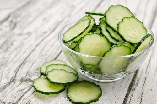 Dưa chuột bị đắng nên ăn hay bỏ?