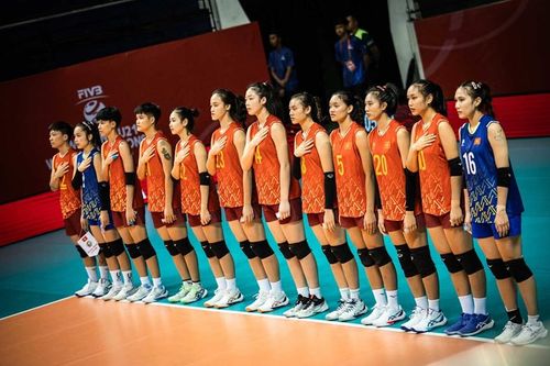 Dấu hỏi quanh án phạt chưa từng có của bóng chuyền nữ U21 Việt Nam