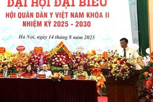 Hội Quân dân y Việt Nam có nhiều tâm huyết, nỗ lực bảo vệ, chăm sóc sức khỏe bộ đội, nhân dân