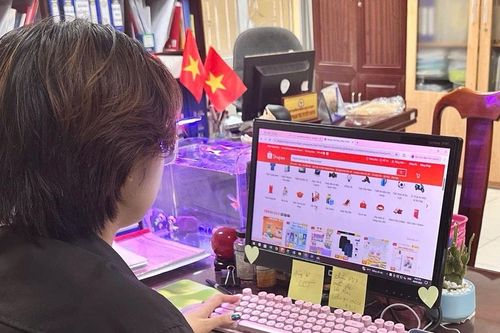 Nâng chuẩn thương mại điện tử