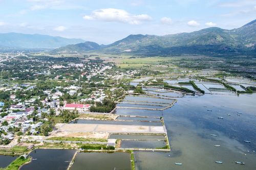 Cam Lâm thu hồi đất cho hai khu đô thị tỷ USD của Vinhomes