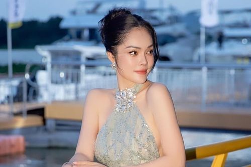 Dương Cẩm Lynh bức xúc