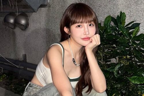 Nữ ca sĩ bỏ trốn sau khi vay tiền người hâm mộ