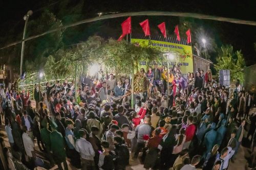 Giữ lửa lễ hội, đánh thức tiềm năng du lịch vùng biên