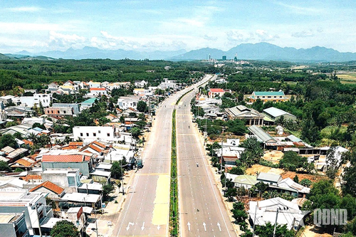 Âm vang Chiến thắng Vạn Tường