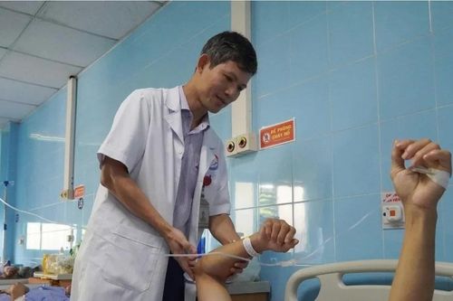 Gia tăng ca chấn thương nặng do leo hái nhãn