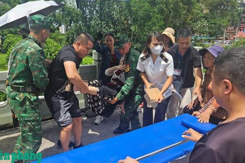 Bị ngất do nắng nóng, công dân Trung Quốc được cấp cứu kịp thời