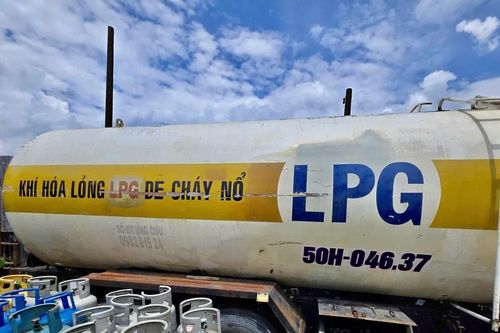 Công an TPHCM triệt phá đường dây sang chiết, làm giả hàng nghìn tấn gas