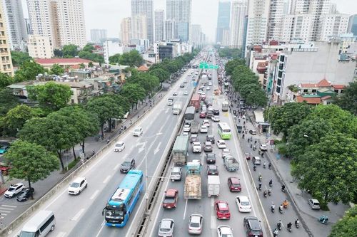 Hoàn thành việc sửa chữa khe co giãn đường Vành đai 3 trên cao