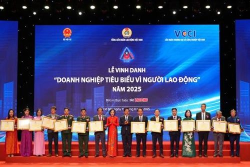 3 đơn vị Petrovietnam được vinh danh 'Doanh nghiệp tiêu biểu vì người lao động' năm 2025