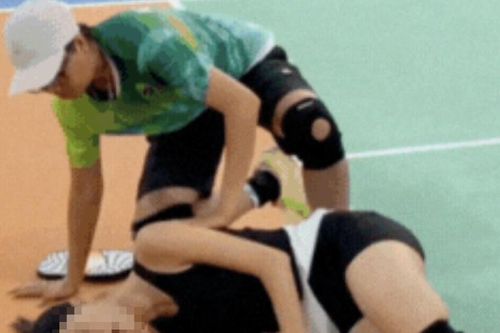 Bác sĩ chỉ ra 3 lý do khiến pickleball dễ chơi nhưng nhiều chấn thương