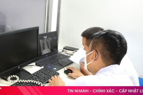 Tầm soát lao cho 2.000 phạm nhân tại Trại giam Xuân Hà