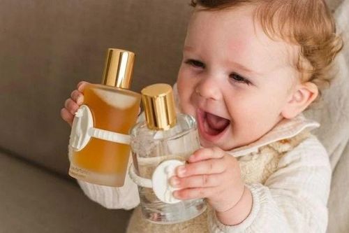 Nhật Bản: Độc đáo nước hoa có mùi 'trẻ sơ sinh' giúp xoa dịu căng thẳng