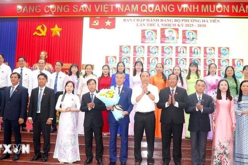 Xây dựng Hà Tiên thành trung tâm kinh tế biển, du lịch, thương mại biên giới