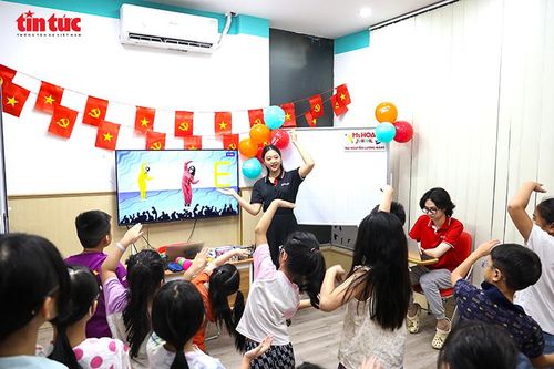 Sân chơi hè ý nghĩa từ những lớp học tiếng Anh miễn phí cho trẻ em