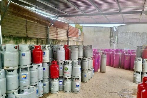 Công an Tp.HCM triệt phá đường dây sang chiết, làm giả 1.000 tấn gas