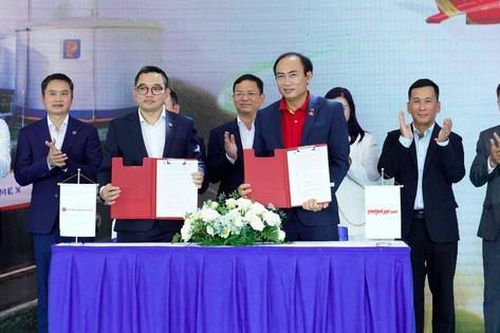 Vietjet hợp tác cùng Petrolimex sử dụng nhiên liệu SAF, bước tiến quan trọng trong hành trình chuyển đổi xanh của ngành hàng không