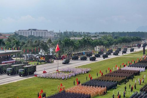 Hà Nội 'cháy' phòng dịp Quốc khánh, giá tăng vọt