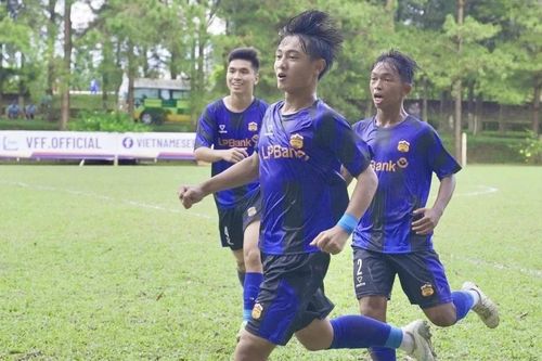U17 Hoàng Anh Gia Lai có thắng lợi trận mở màn