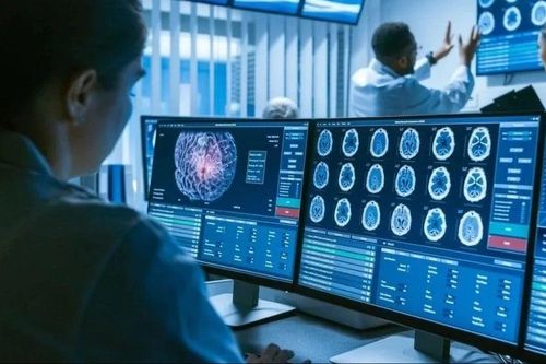 Trung Quốc ra mắt thị thực K thu hút nhân tài khoa học công nghệ trẻ