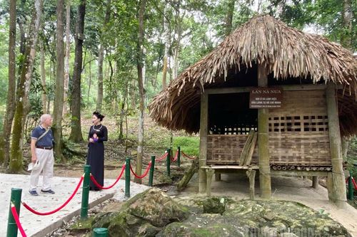 Tân Trào mạch nguồn thi ca cách mạng