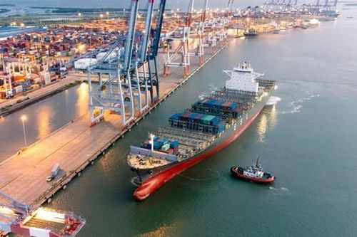Gỡ 'điểm nghẽn', phát huy vị thế cụm cảng Cái Mép - Thị Vải