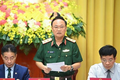 Luật sửa đổi, bổ sung một số điều của 11 Luật về quân sự, quốc phòngUBND cấp tỉnh ban bố lệnh giới nghiêm tại một hoặc một số địa phương cấp xã