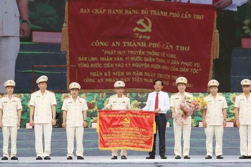 Công an TP. Cần Thơ kỷ niệm 80 năm Ngày truyền thống Công an Nhân dân
