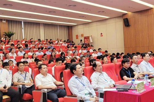 Cần thay đổi cơ chế quản lý chất thải rắn sinh hoạt trong mô hình chính quyền địa phương 2 cấp