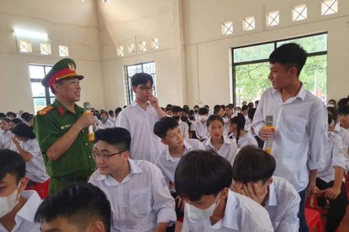 Lấy ý kiến dự thảo nghị định quy định Hội đồng quốc gia về tư pháp người chưa thành niên