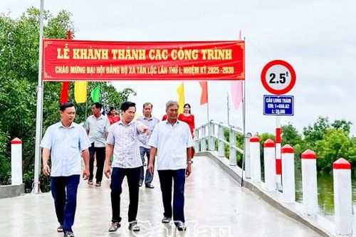Tân Lộc khánh thành công trình ý nghĩa 'Dân góp sức – Đảng đồng hành'